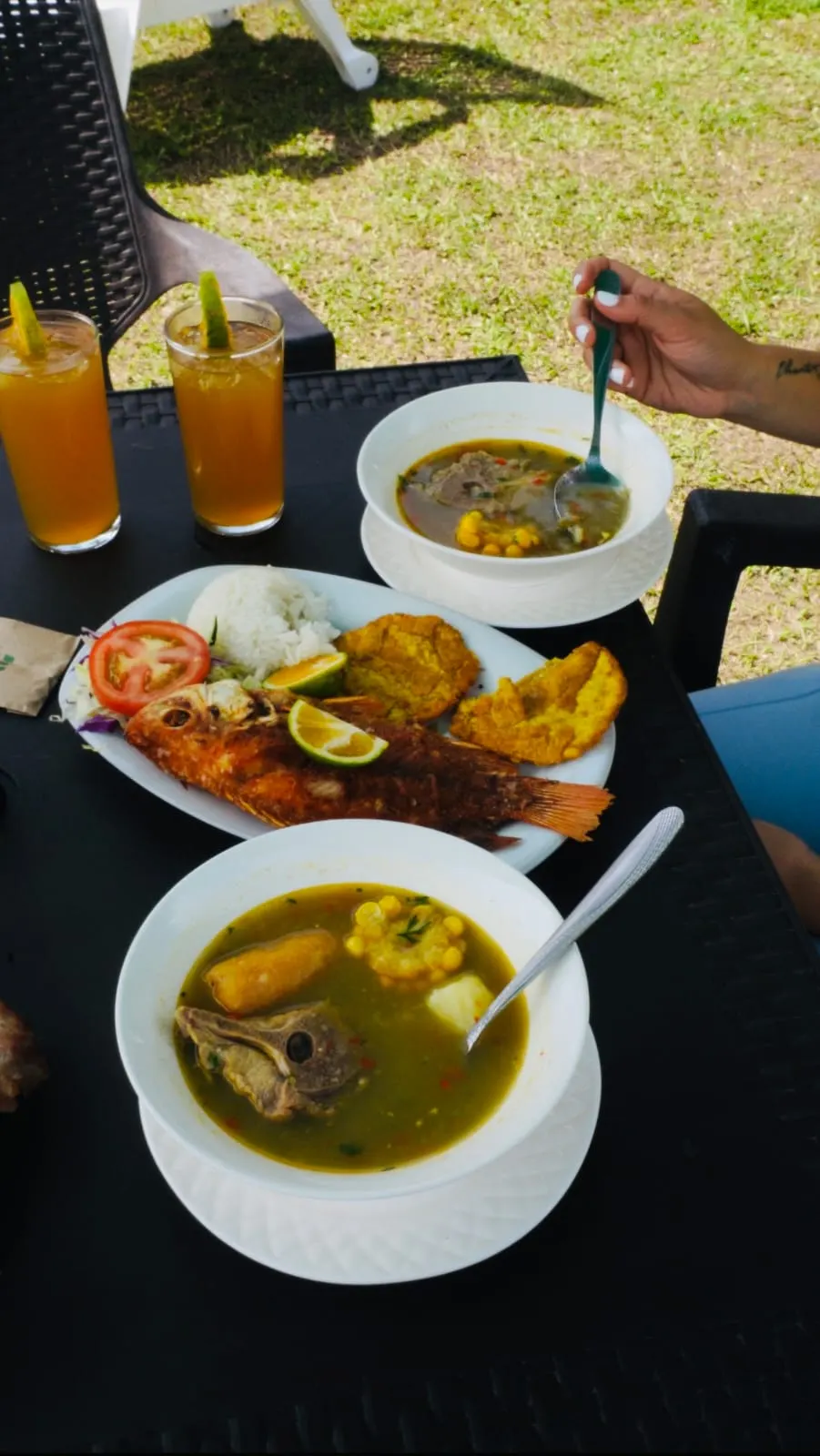 Almuerzo típico de la región